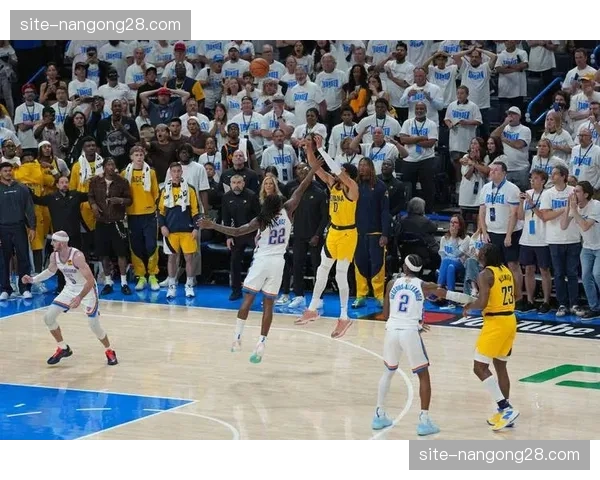 国王114-109步行者完成20分大逆转,卡特末节22分哈利伯顿26分10助攻 国王114-109步行者完成20分大逆转,卡特末节22分哈利伯顿26分10助攻